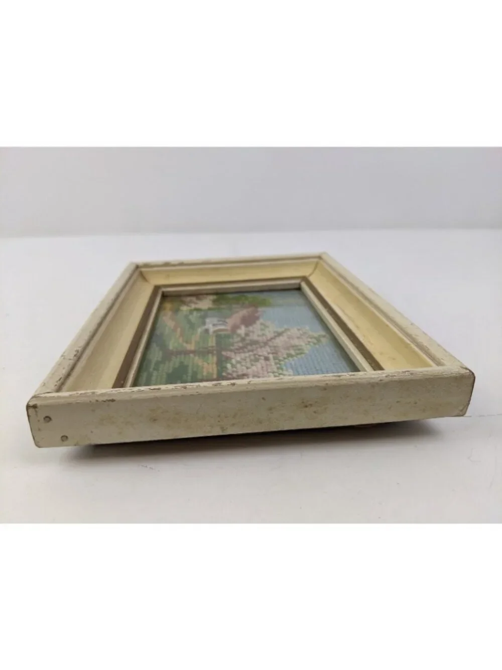 N/A vintage framed